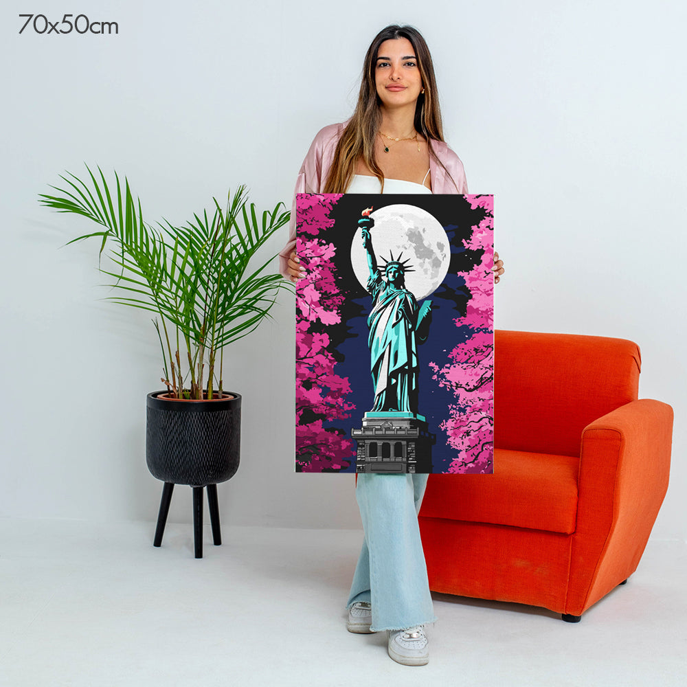 Statue of Liberty Under Moonlight - Paint By Numbers Kit
